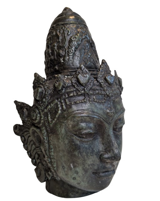 Bodhisattva hoofd van brons uit de Himalaya-regio