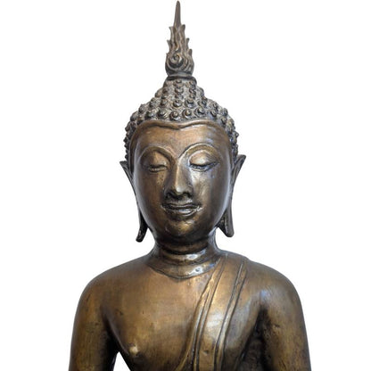 Bronzen Boeddha met sierlijke sokkel
