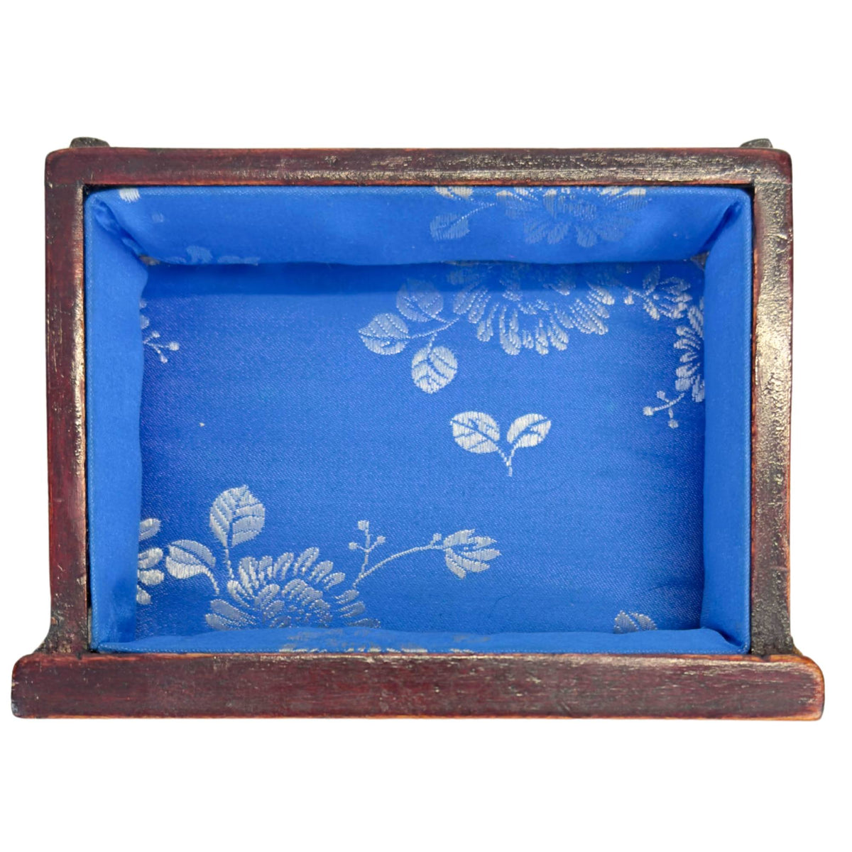 Chinese houten sieradenkist met gesneden steenpanelen en messing beslag – opname 8