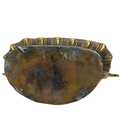 Vintage messing Amitayus beeld met verdigris patina – detail