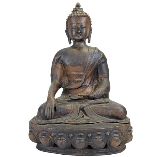Monumentale 18e-eeuwse Shakyamuni Boeddha uit Ladakh in vuurverguld brons – opname 1