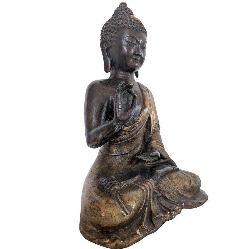 Antiek Chinees bronzen Boeddhabeeld op lotusbasis met natuurlijke patina