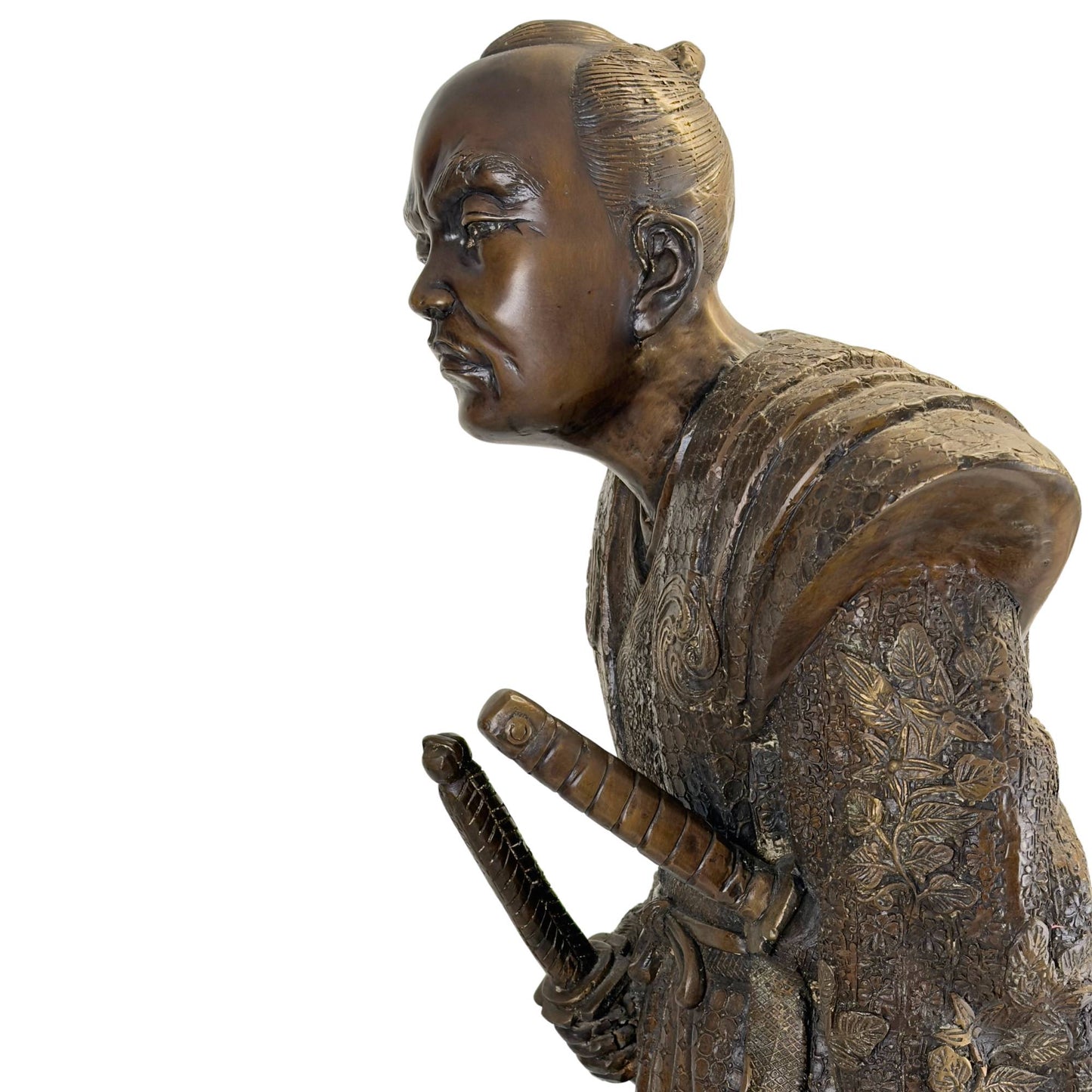 Scherp profielaanzicht van de Meiji Samurai accentuerend de expressieve gelaatstrekken en de hoekige lijn van het Kamishimo-schouderstuk.