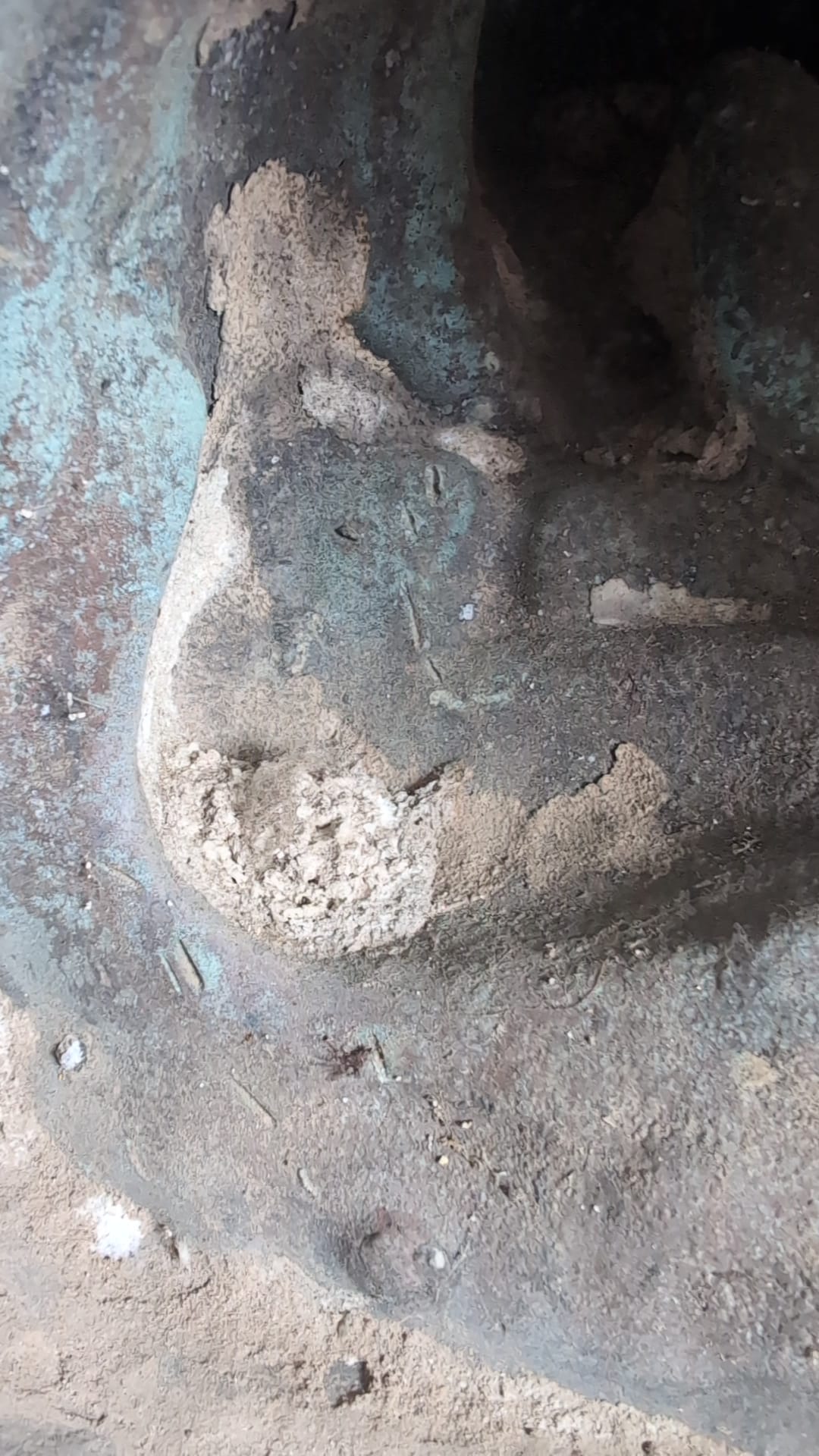 Antieke bronzen Geneesheer Boeddha als symbool van heling en bescherming