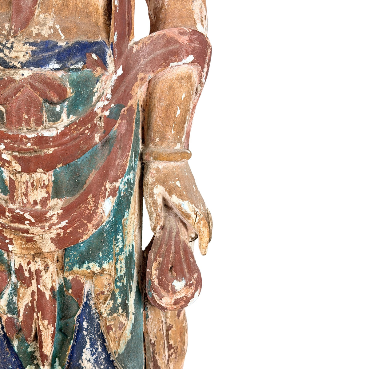 Detail van linkerhand en attribuut van antieke Chinese Guanyin