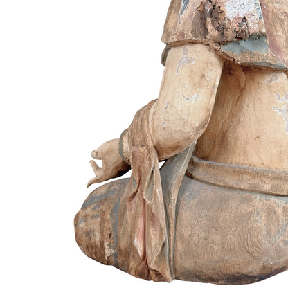 Volledig achteraanzicht van antieke Chinese Guanyin