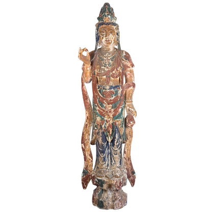 Monumentale antieke Chinese Guanyin in polychroom hout, volledig vooraanzicht