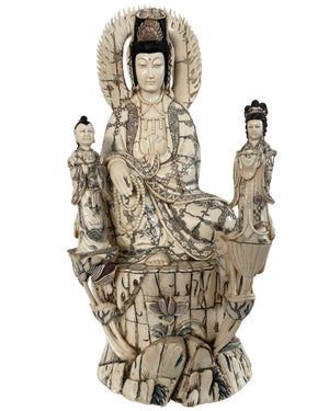 Antieke Chinese Guanyin met Shancai & Longnü – Laat-Qing – Gesneden Been – 60 cm Kwanyin