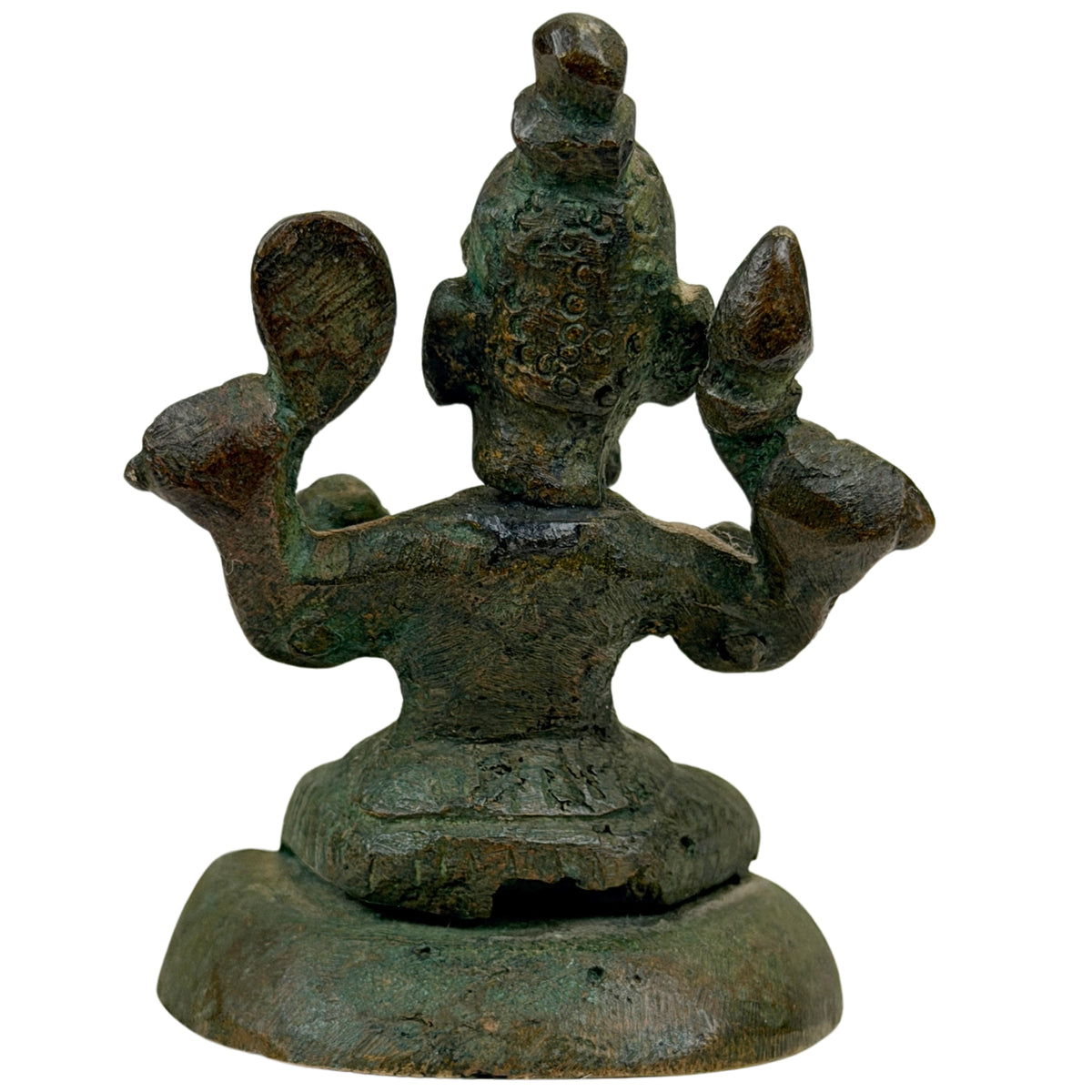 Achterzijde van vierarmige Indiase Ganesha met oude groene koperoxidatie