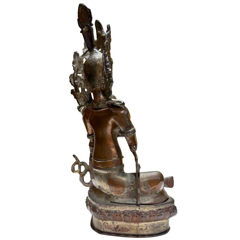 Antieke bronzen Tara uit de Himalaya traditie met rustige spirituele uitstraling