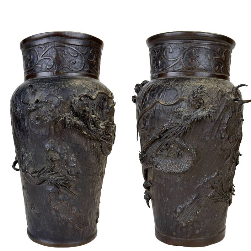 Antieke Japanse Meiji Drakenvazen – Gesigneerd 'Dai Nippon' – Sawari Brons (Paar)