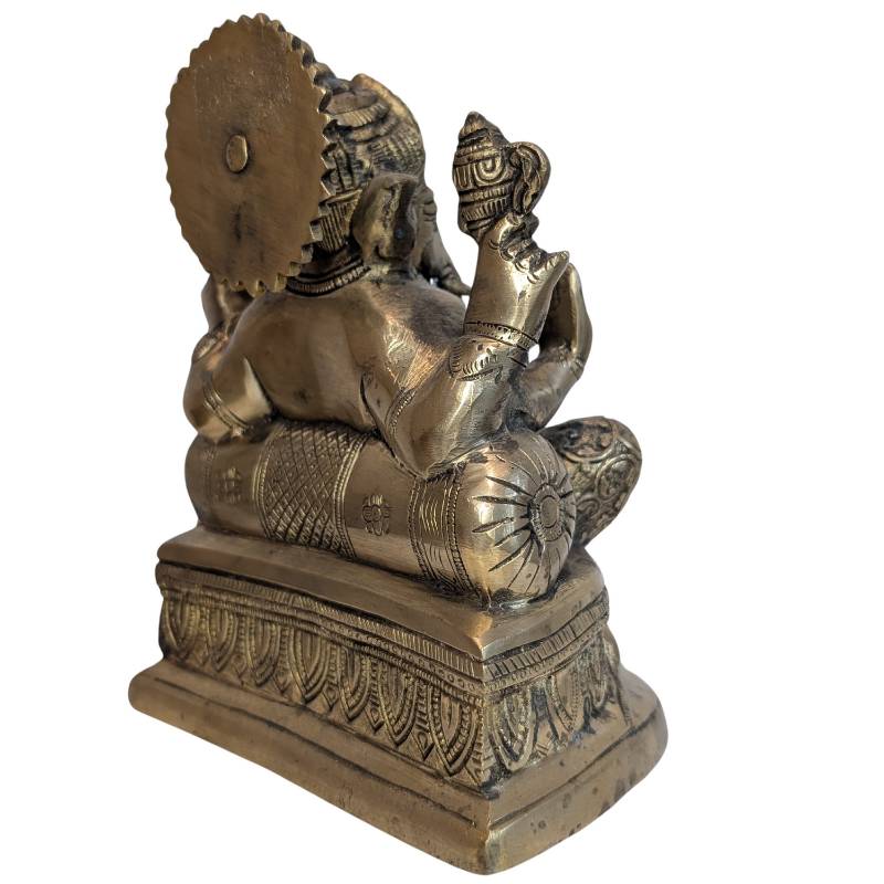 Antiek hindoeïstisch Ganesha beeld uit Nepal in gegoten koperlegering
