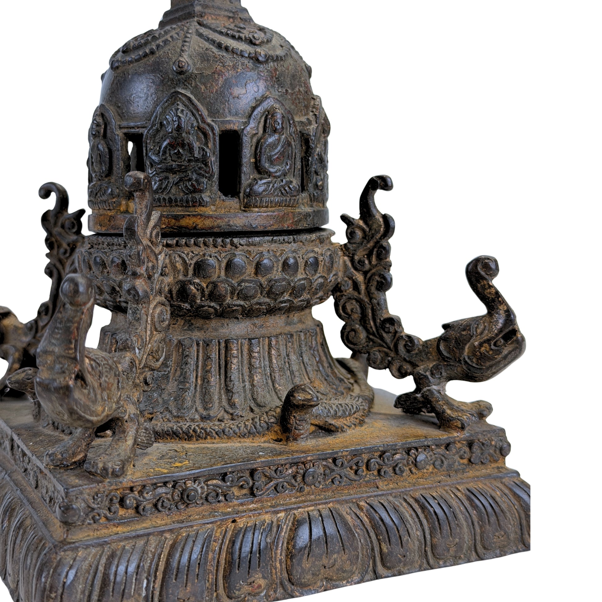 Antieke Nepalese wierookbrander – Boeddhanissen en oude patina