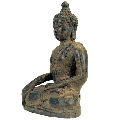 Vooraanzicht van Thaise bronzen Boeddha B met bhumisparsha mudra en serene gelaatsuitdrukking