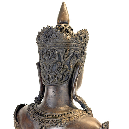 Achterzijde van kroon en hoofdtooi van antieke Thaise Rattanakosin Boeddha