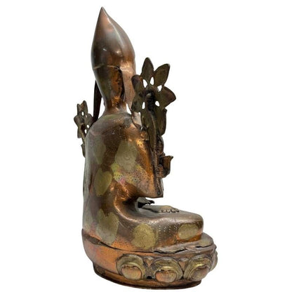 Antieke vuurvergulde lama sculptuur uit de Himalaya regio