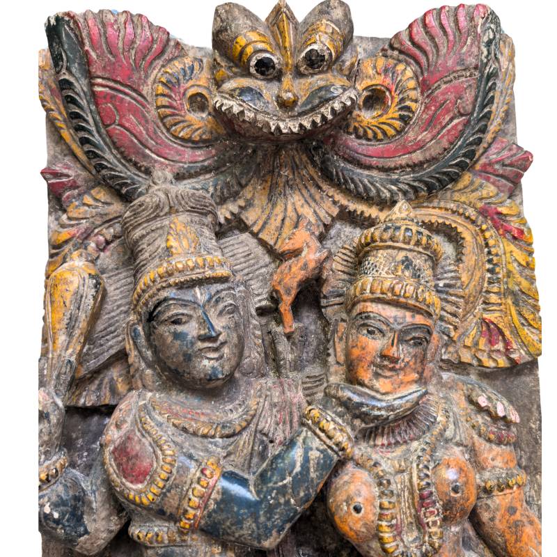 Indiaas tempelpaneel Vishnu met Lakshmi hout polychroom reliëf