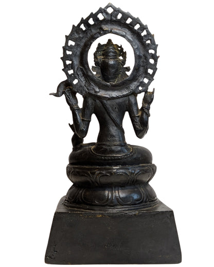 Bronzen Avalokiteshvara beeld uit de Himalaya traditie