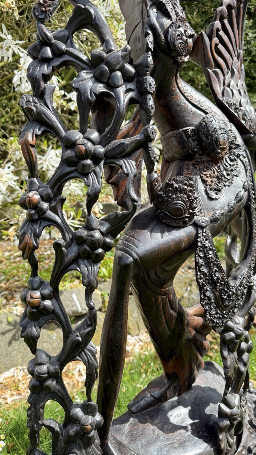 Monumentaal Balinees Coromandel Beeld – 137 cm – Pita Maha Stijl