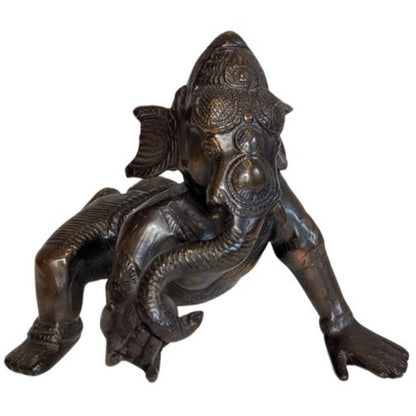 Bronzen Ganesha beeld in kruipende houding uit India