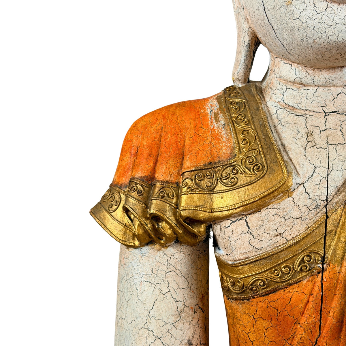 Detail van het oranje gewaad en vergulde ornamenten aan de linkerzijde