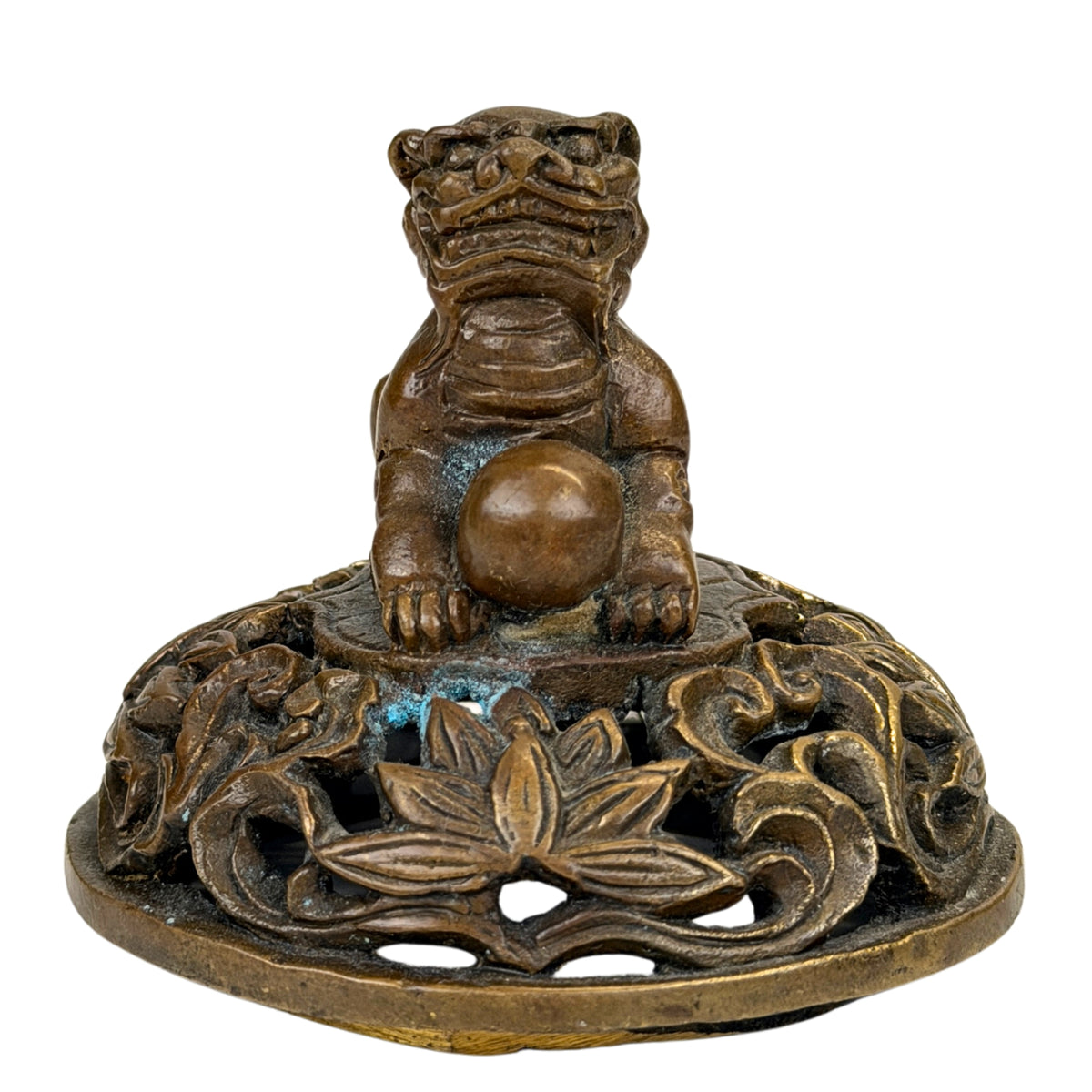 Lotus- en rankwerk op wierookbranderdeksel met Chinese foo dog