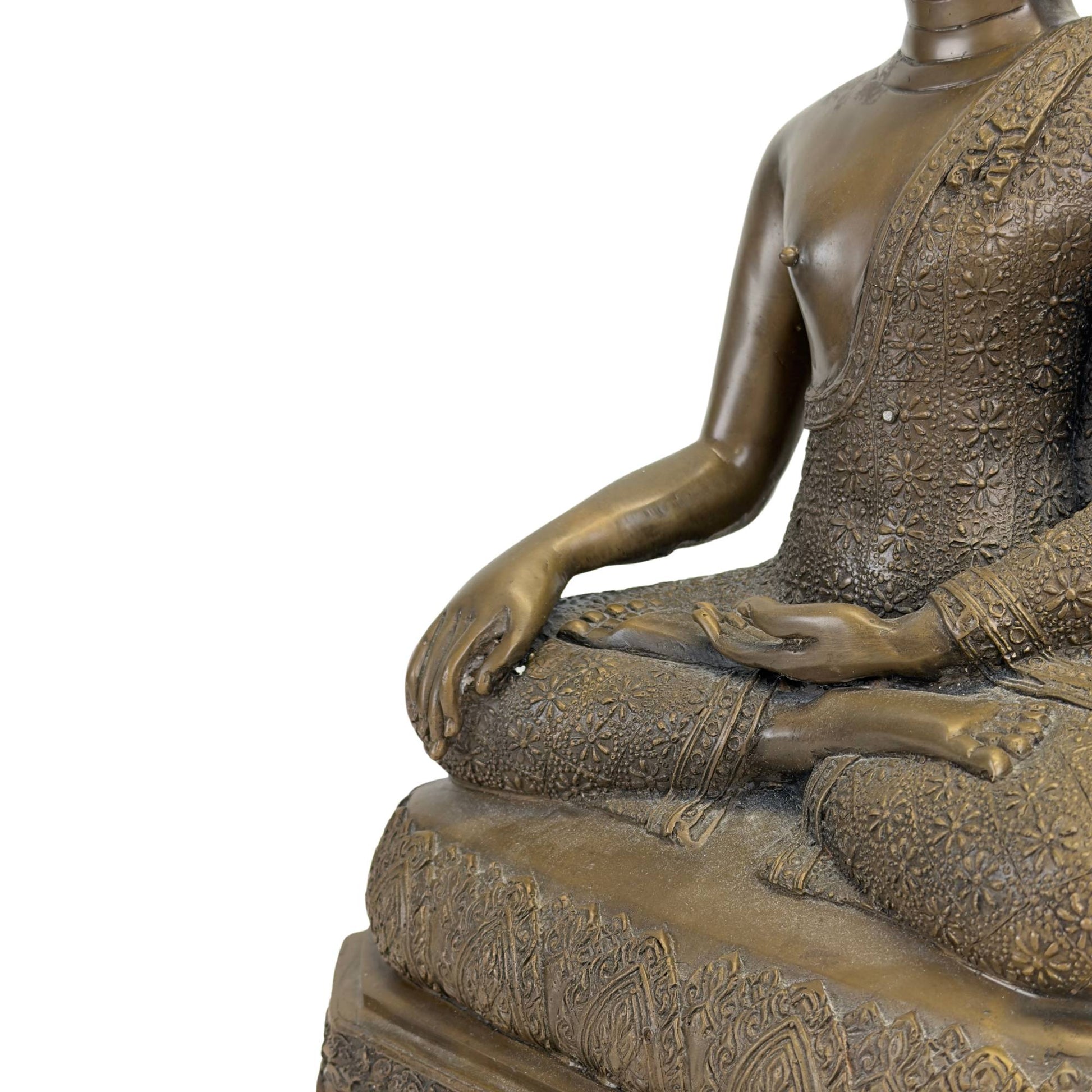 Detail van de Bhumisparsha mudra handhouding rustend op de gekruiste benen