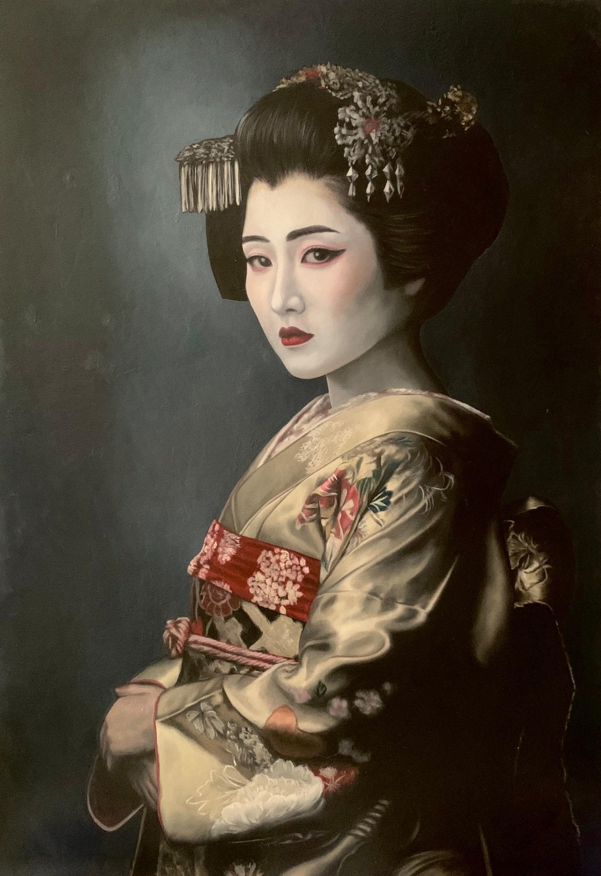 Modern Geisha schilderij als luxe wanddecoratie in een chique interieur.