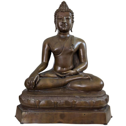 Vooraanzicht van een 49 cm hoog Thais Buddha beeld in Ayutthaya-stijl.