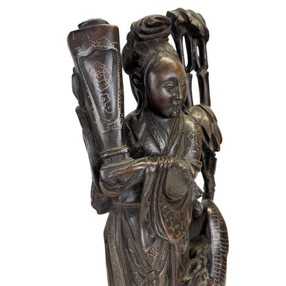 verzamelstuk-zilverinleg	Hoogwaardig antiek Chinees verzamelstuk met zilverinleg voor belegging in kunst.