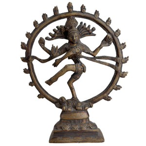 Indiaas Shiva Nataraja in brons en is handmatig bewerkt.