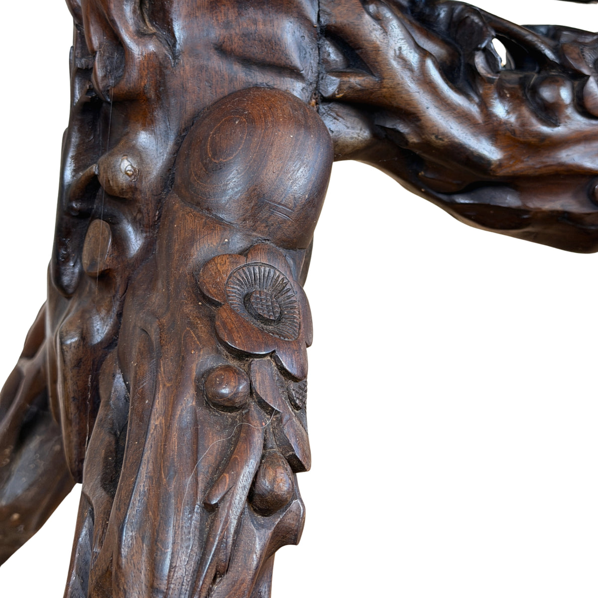 Onderste deel van het frame met tak en bloesem, detail