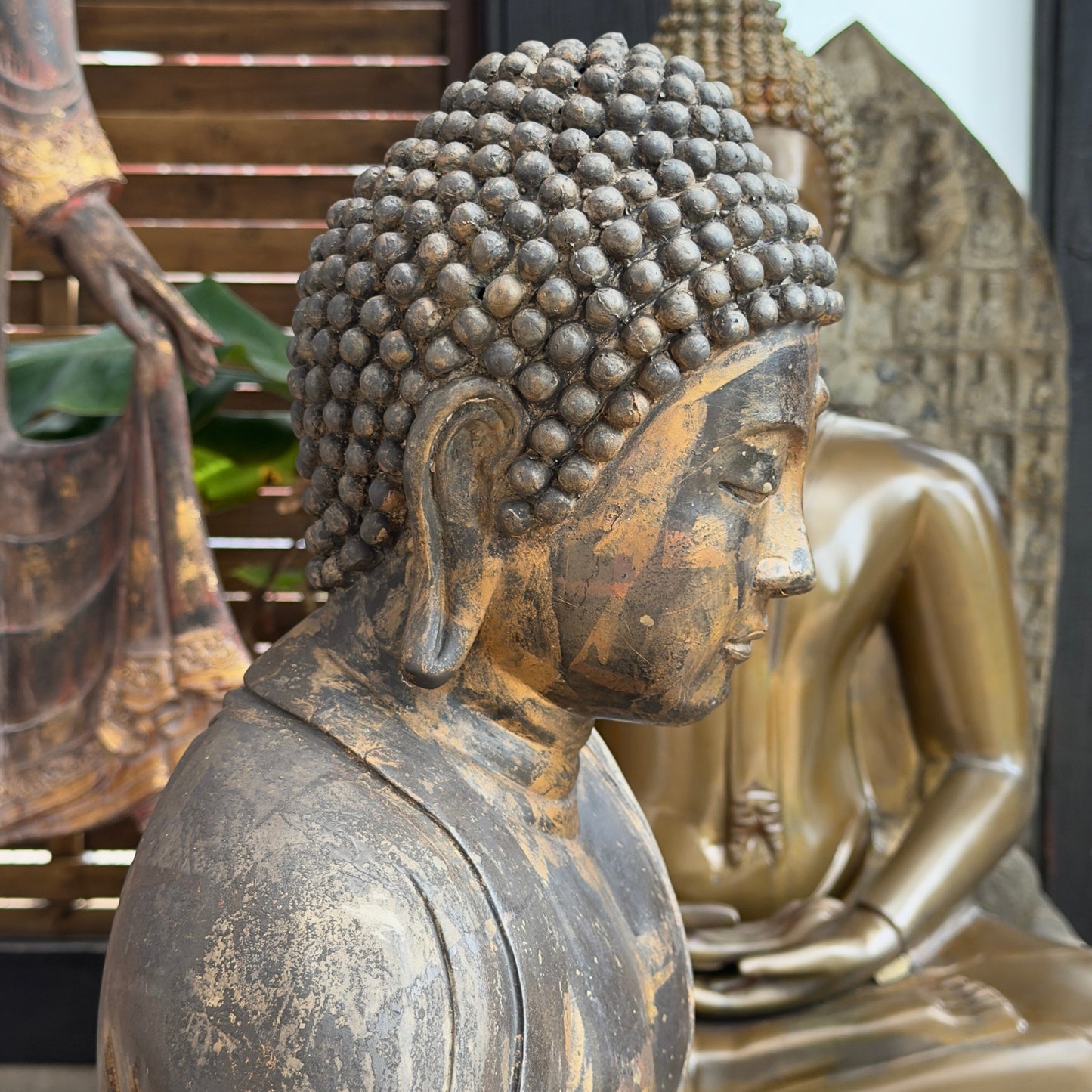 Antieke Japanse bronzen Boeddha met authentieke uitstraling