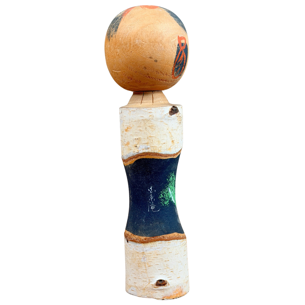 Tweede kokeshi, achteraanzicht