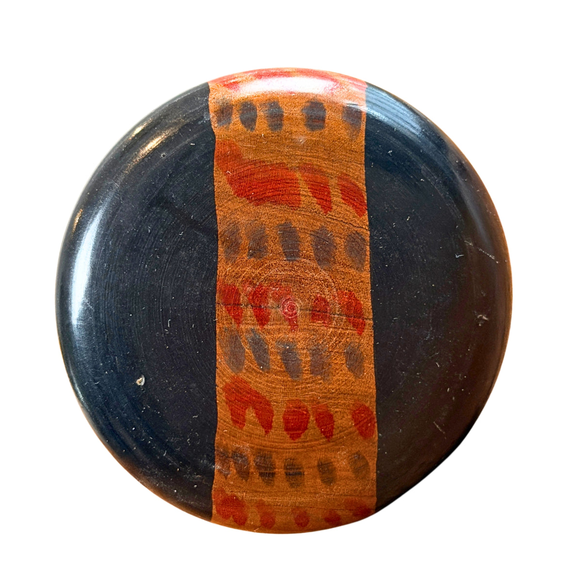 Zwart geschilderde kruin met rode band