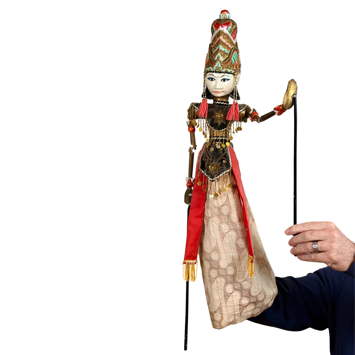 Javaanse wayang golek stokpop, vooraanzicht, vastgehouden aan de stokken