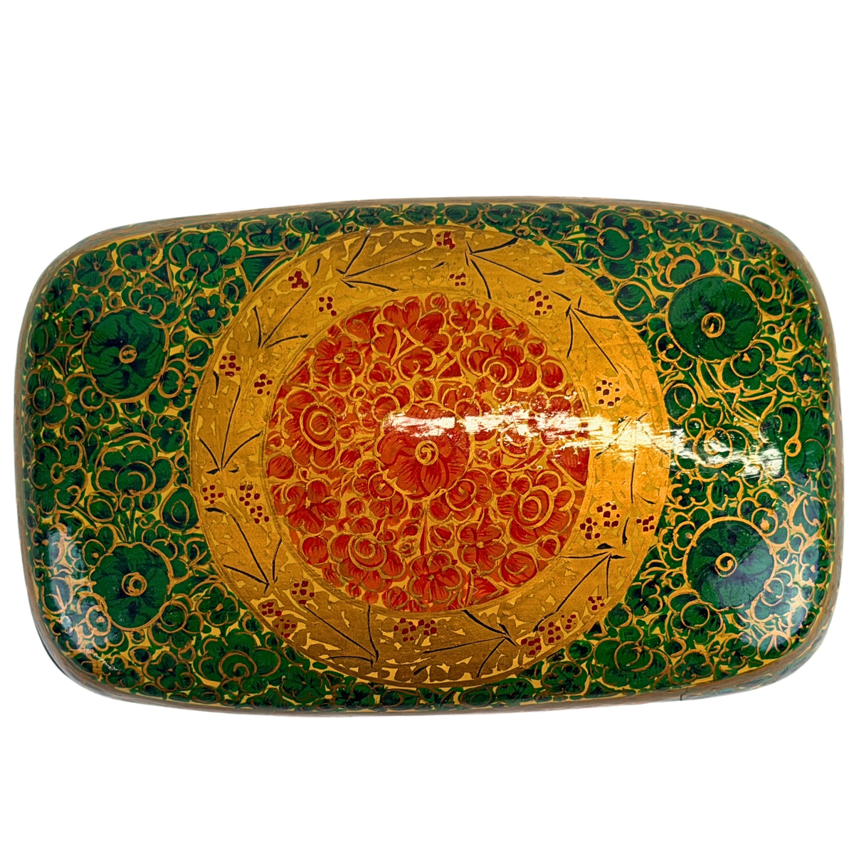 Kashmir papier-mâché lakwerkkist met mihrabvorm en florale decoratie