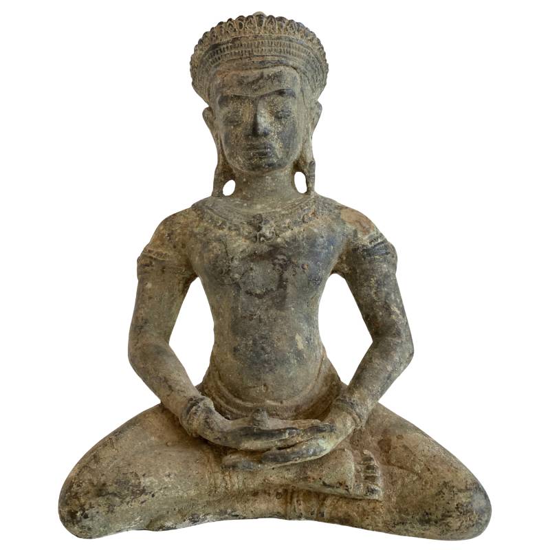 Khmer Mucalinda Boeddha met hoge waaier van zevenkoppige naga in brons