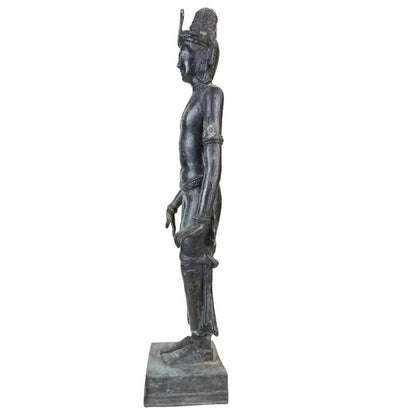 khmer stijl bronzen figuur tempelbeeld met natuurlijke slijtage
