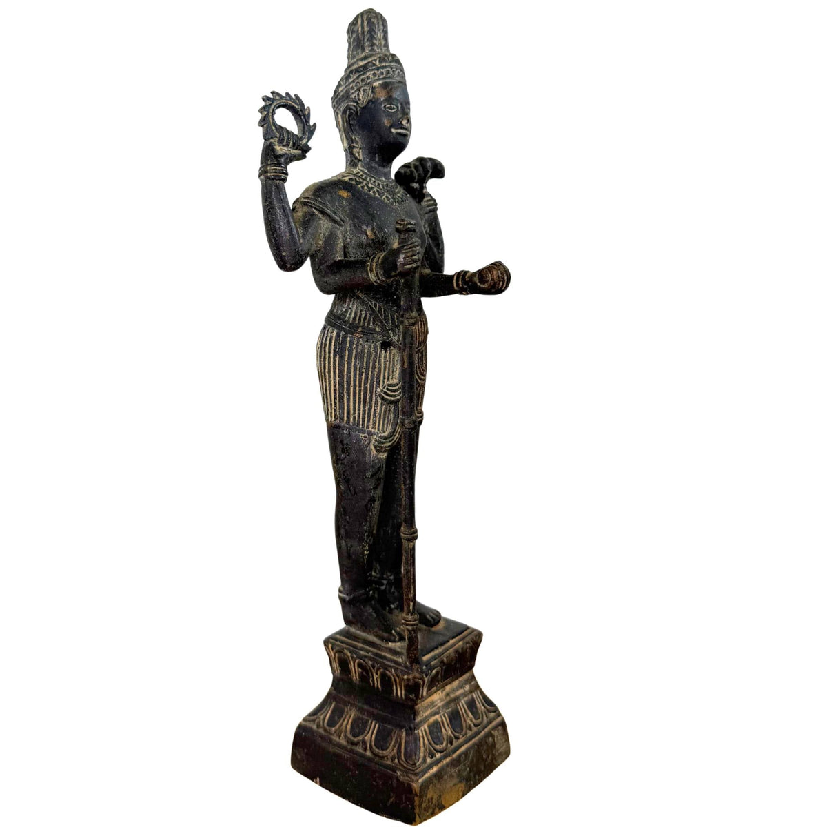 Bronzen Vishnu, Khmer-stijl, driekwart aanzicht met chakra en schelp
