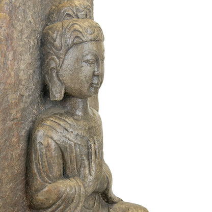 Handgehouwen stenen Kwan Yin met de handen in Anjali Mudra