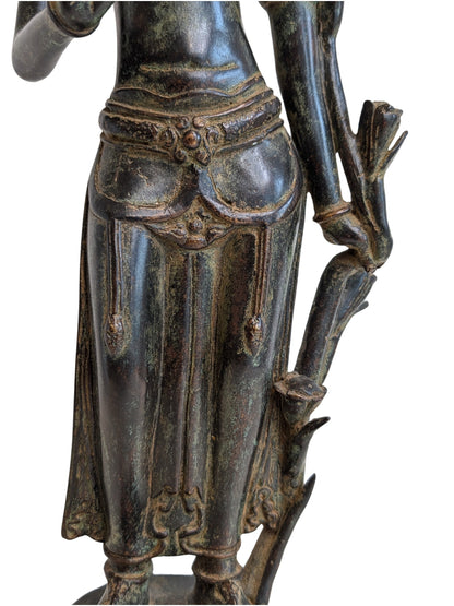 Klassiek Zuid-Indiaas bronzen beeld van de godin Lakshmi
