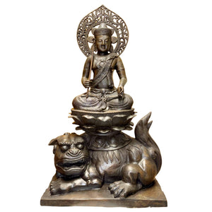 Monumentaal Bronzen Wenshu Pusa Beeld op Leeuw – Chinese Manjushri Bodhisattva – Late Qing / Vroege Republiek – 94.5 cm