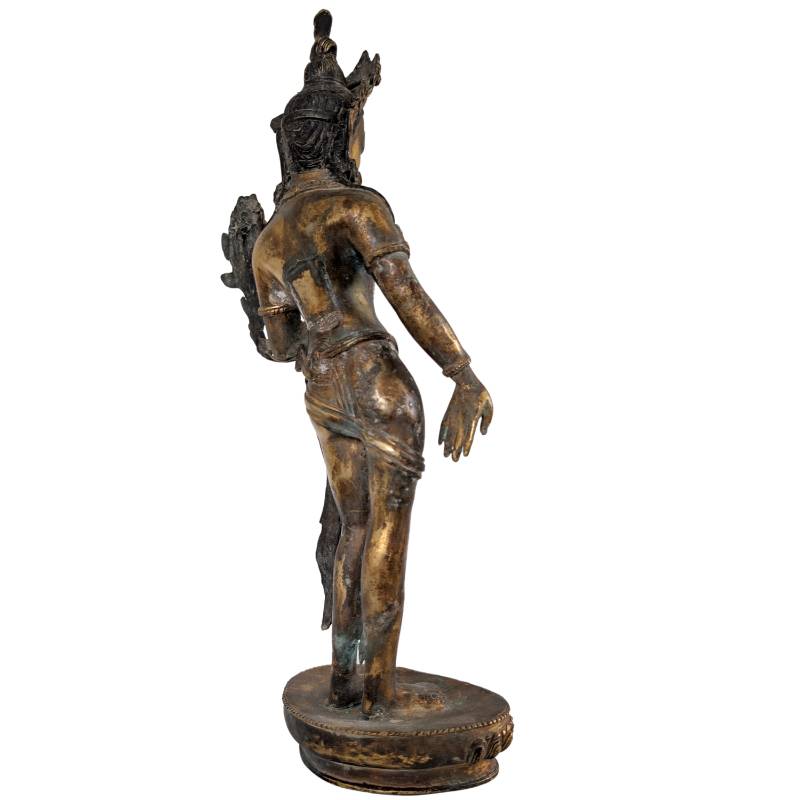 Nepal Tara beeld brons vuurverguld boeddhistische kunst met utpala lotus varada mudra