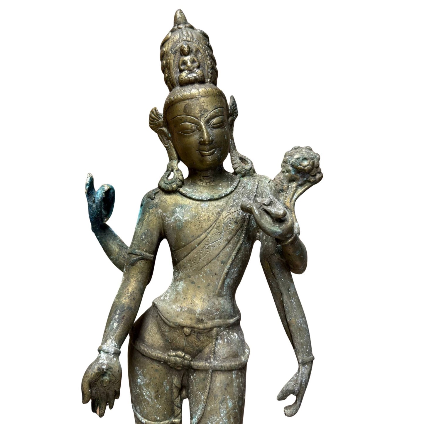 Detail van Nepalese vierarmige Avalokiteshvara in vuurverguld brons, 17e eeuw – bovenlichaam en kroon