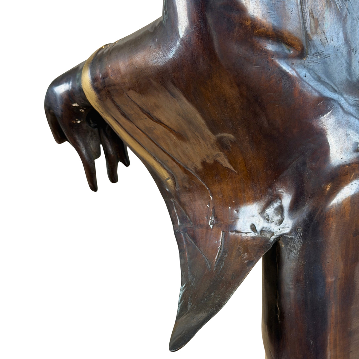 Linkerhand en afhangende gewaadpunt met vergulde rand, detail