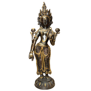 Belangrijk Antiek Vuurverguld Himalayabrons Staande Groene Tara (Namgyalma/Syama Tara) – 18e Eeuw – 51 cm / 4,00 kg