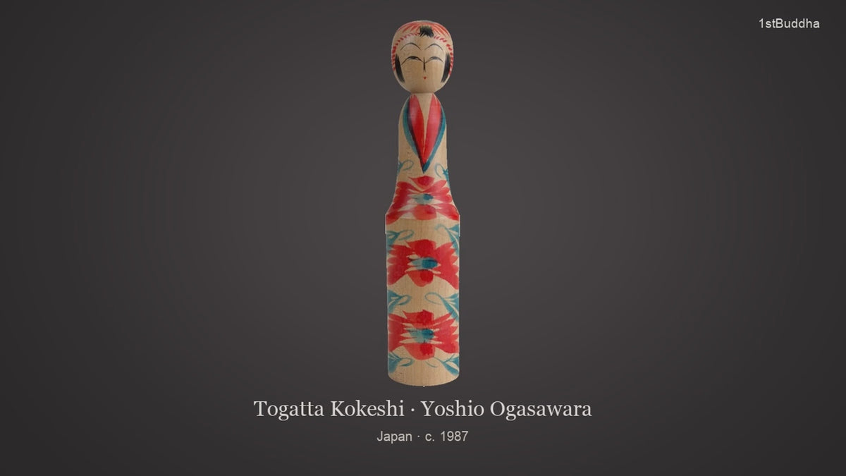 Productvideo van Authentieke Vintage Togatta Kokeshi – Yoshio Ogasawara (Autobiografisch item), met beelden van het object en details van het oppervlak en de decoratie.