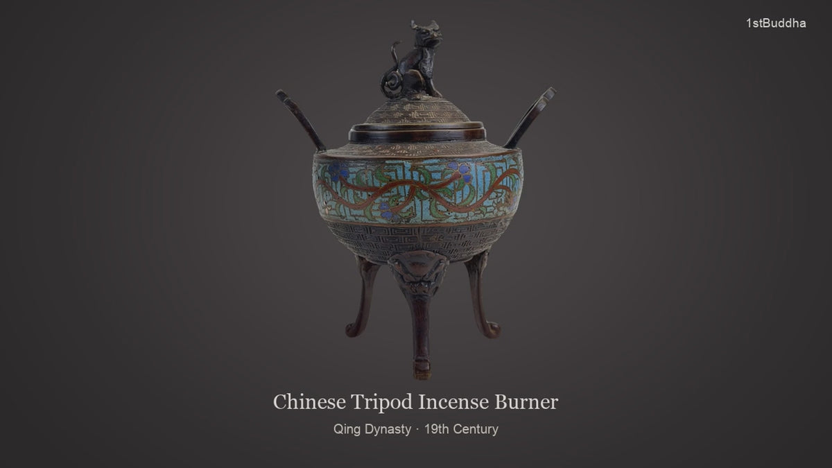 Productvideo van Antieke Chinese Tripod Wierookbrander – Brons & Cloisonné – 19e Eeuw, met verschillende aanzichten en details van het object, oppervlak en decoratie.
