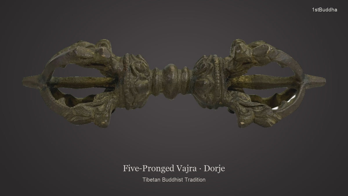 Productvideo van Tibetaanse Vajra Dorje van Brons – Ritueel Symbool van Bescherming, met beelden van het object en details van het oppervlak en de decoratie.